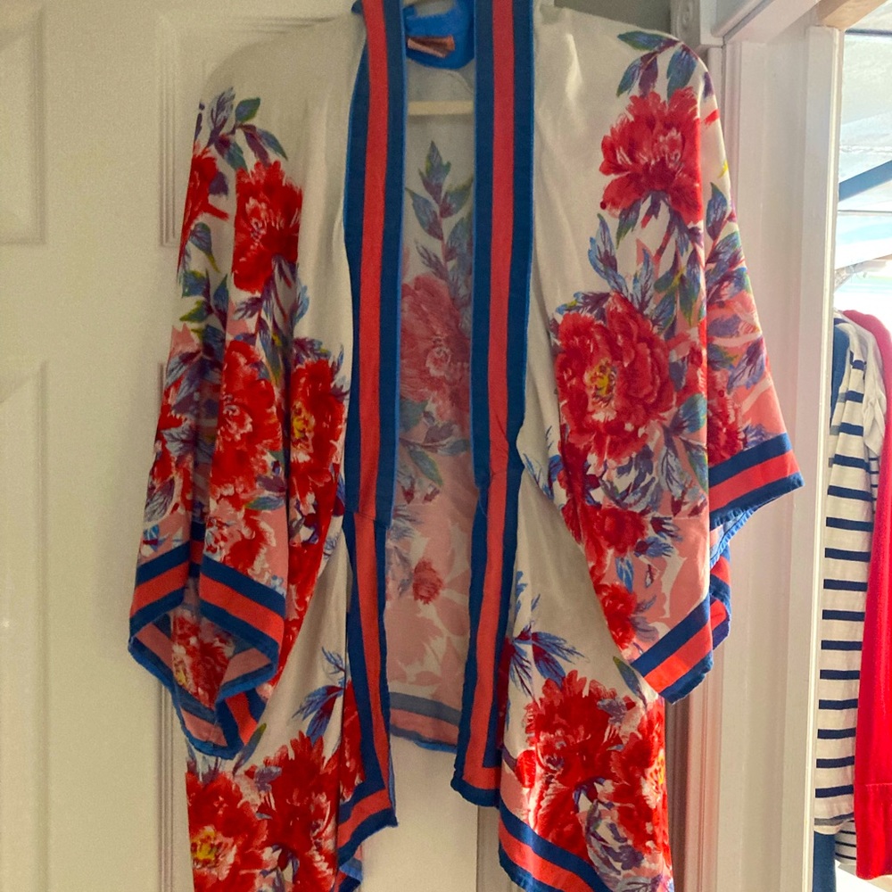 Flying tomato anthropology handkerchief kimono